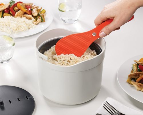 Why You Need A Microwavable Rice Cooker?